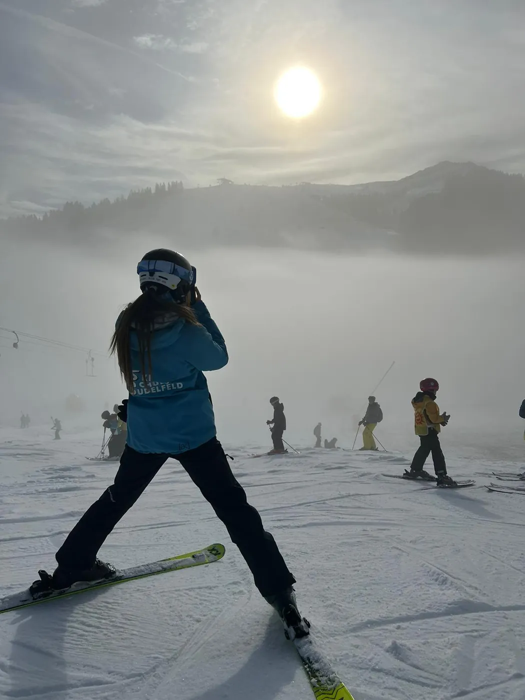 Sonne über dem Nebel